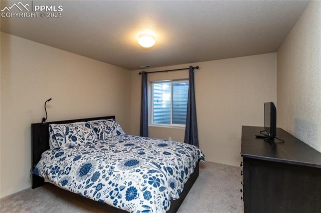 12109 Azuma Heights