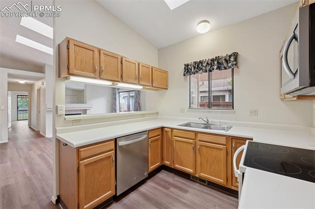 2538 Patriot Heights