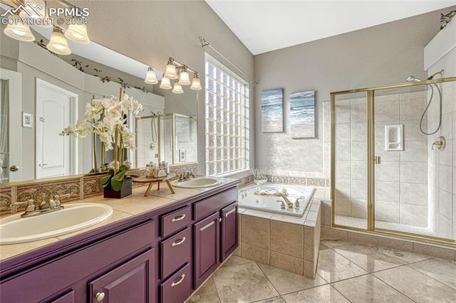 4871 Sanctuary Grove