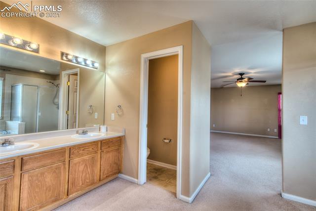 611 N blue ridge Point