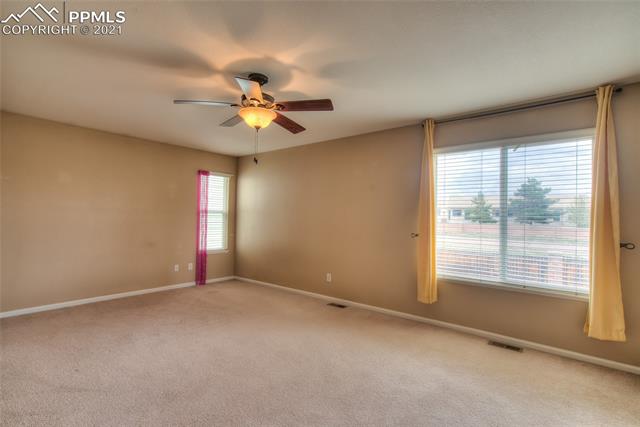611 N blue ridge Point