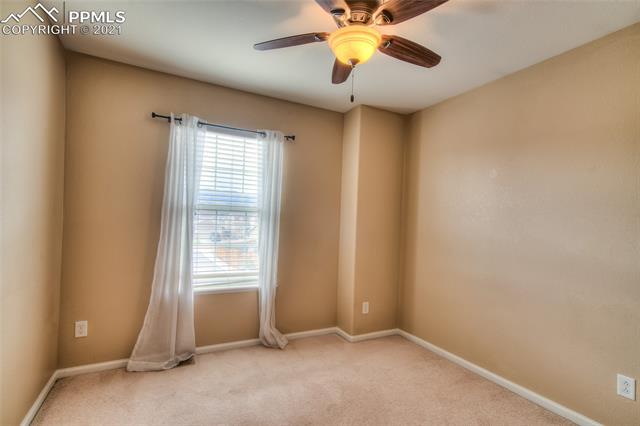 611 N blue ridge Point
