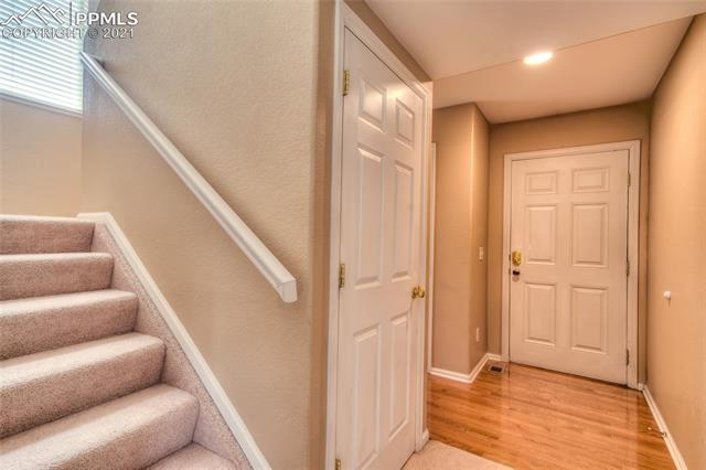 611 N blue ridge Point