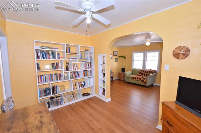 2317 W Uintah Street