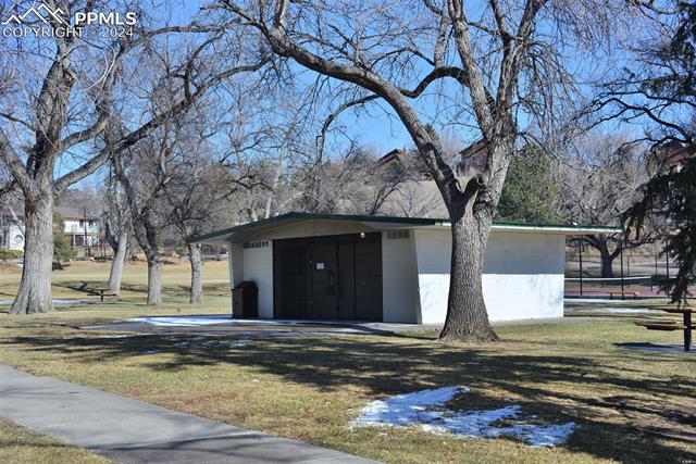 2317 W Uintah Street