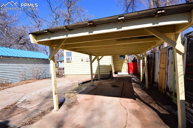 2317 W Uintah Street