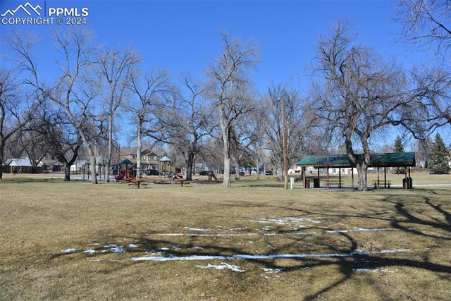 2317 W Uintah Street