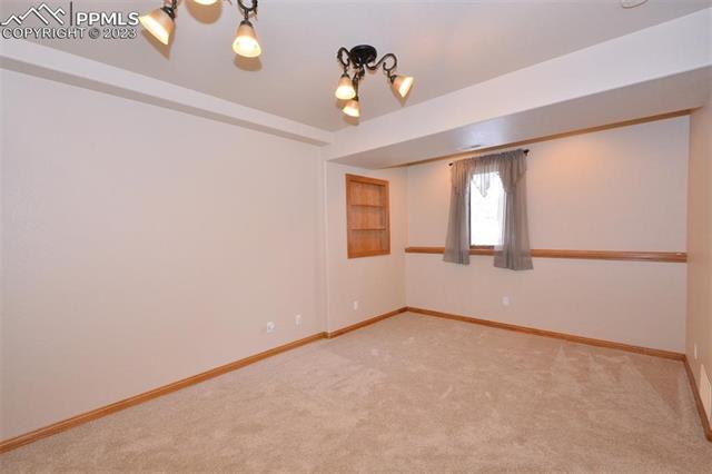 12577 N Woodland Trail