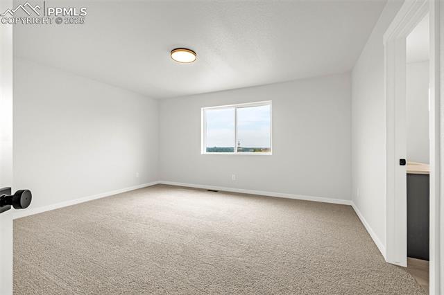 751 Little Bear Grove