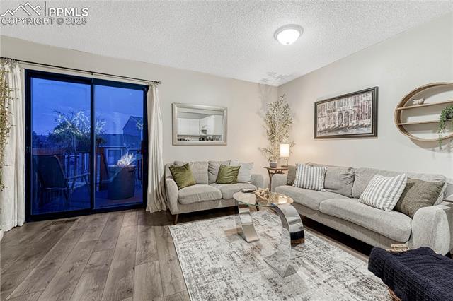 5521 Mansfield Court