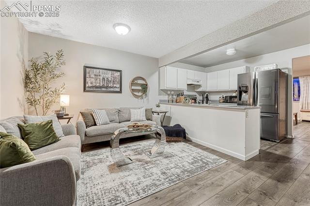 5521 Mansfield Court