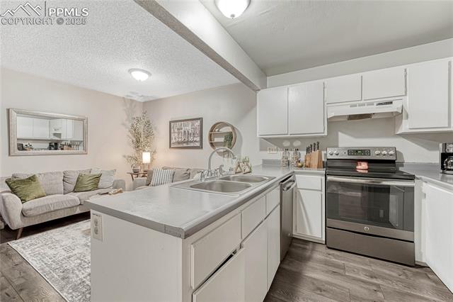 5521 Mansfield Court