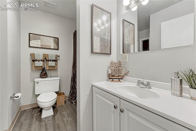 5521 Mansfield Court