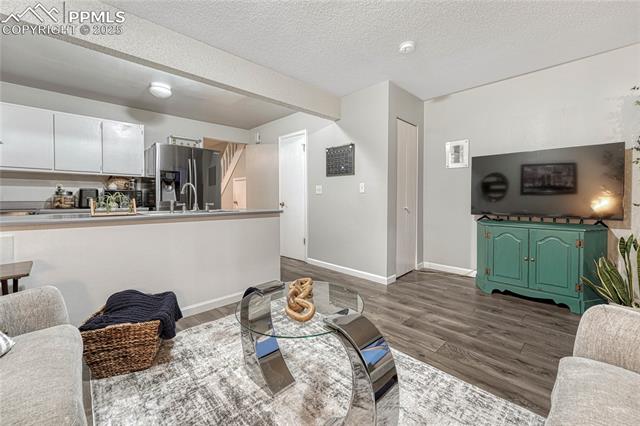 5521 Mansfield Court