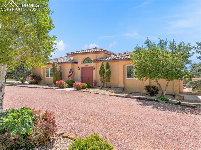 348 S Tejon Lane