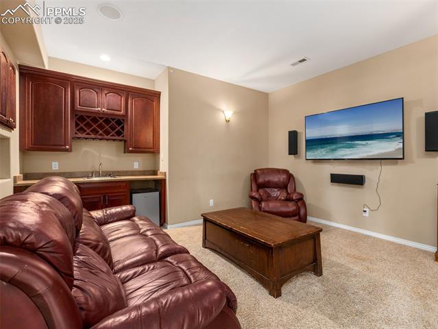 348 S Tejon Lane