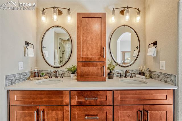 1859 Parliament Drive