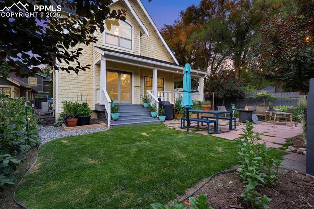 808 Arcadia Place