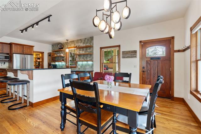 808 Arcadia Place