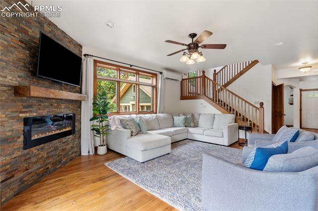 808 Arcadia Place
