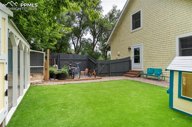 808 Arcadia Place