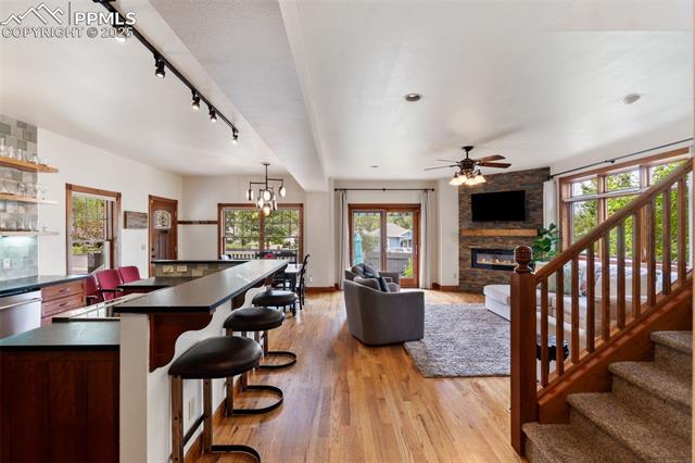 808 Arcadia Place