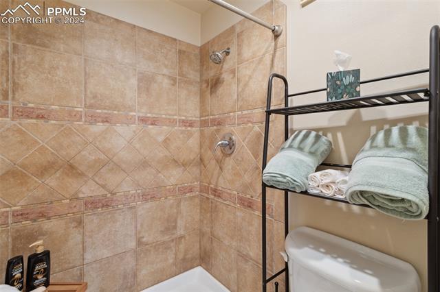 175 W Cheyenne Road 214