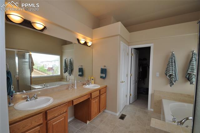 4062 Morning Glory Road