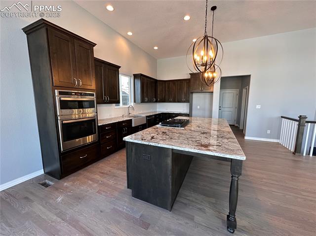4369 Hanging Lake Circle