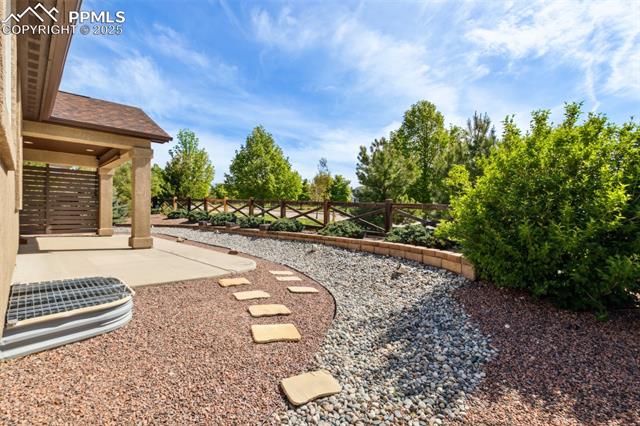 6535 Forest Thorn Court