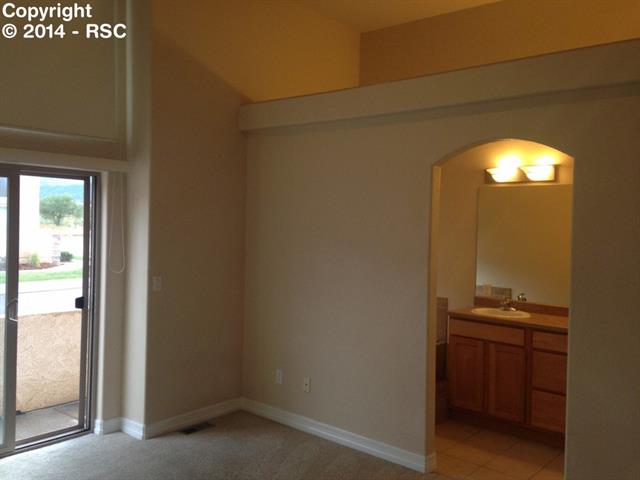 2569 Indian Hills Grove