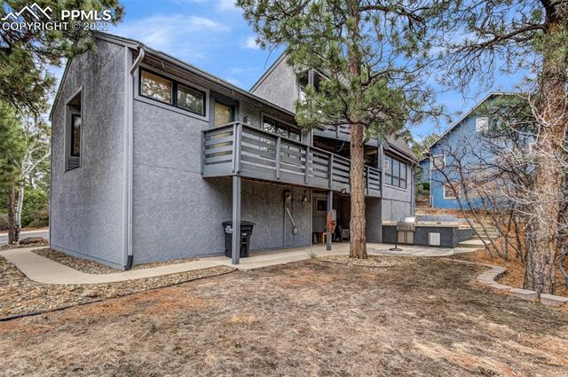 1927 Brookdale Drive