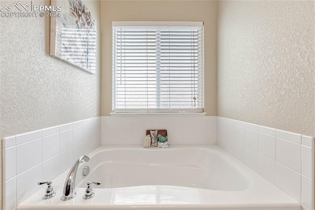 9911 San Luis Park Court