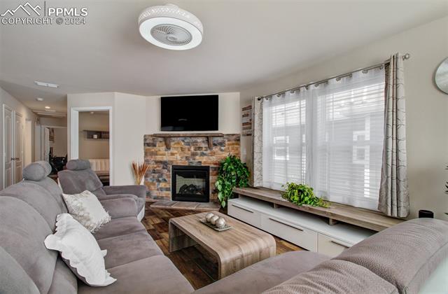 7823 Grizzly Bear Point