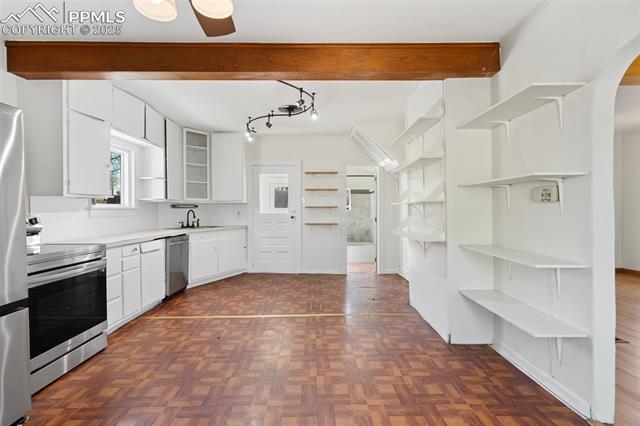234 W Mill Street