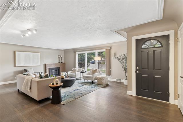 603 Three Eagles Street