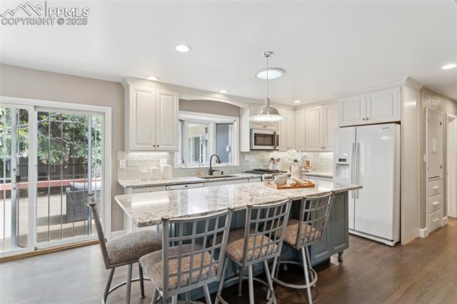 603 Three Eagles Street