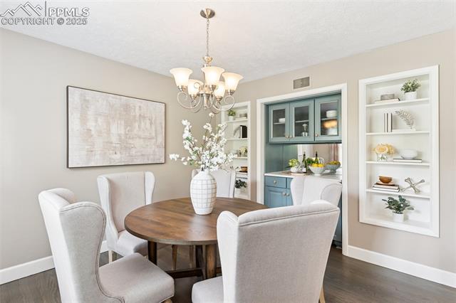 603 Three Eagles Street