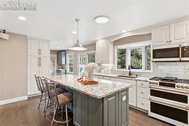 603 Three Eagles Street