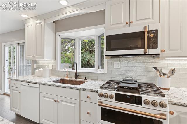 603 Three Eagles Street