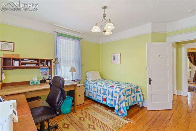 1331 W Pikes Peak Avenue