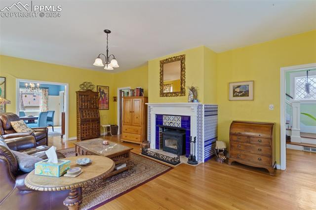 1331 W Pikes Peak Avenue