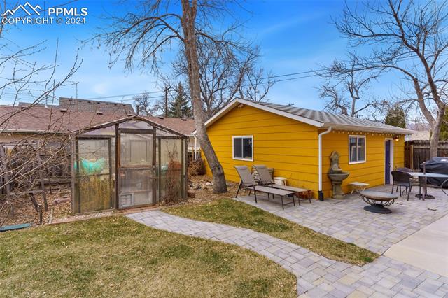 1331 W Pikes Peak Avenue