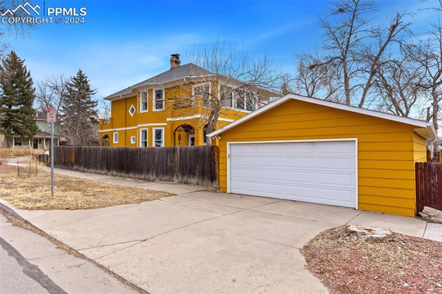 1331 W Pikes Peak Avenue