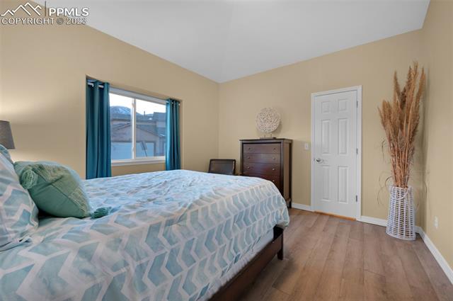 2173 Alpine Shadows View
