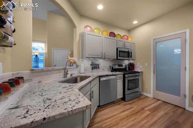 2173 Alpine Shadows View