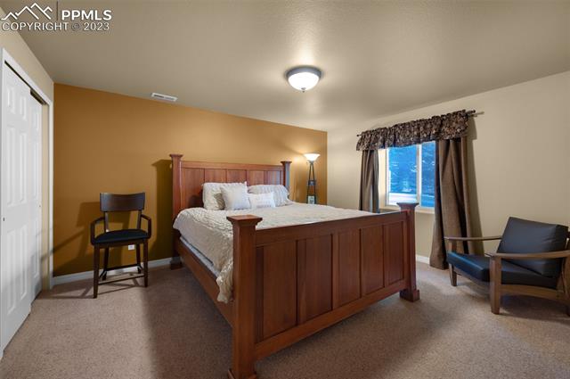 2173 Alpine Shadows View