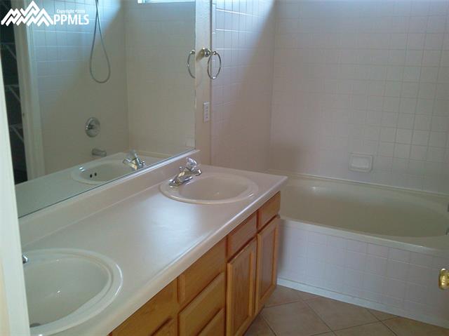 1143 Scarlet Oak Drive