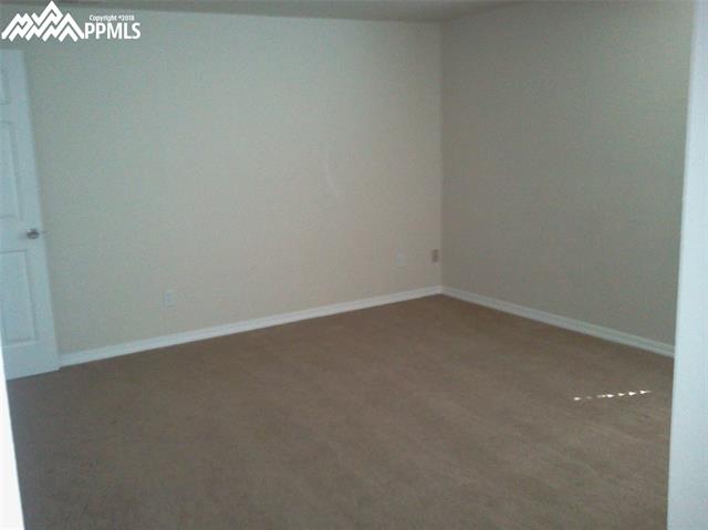 1143 Scarlet Oak Drive