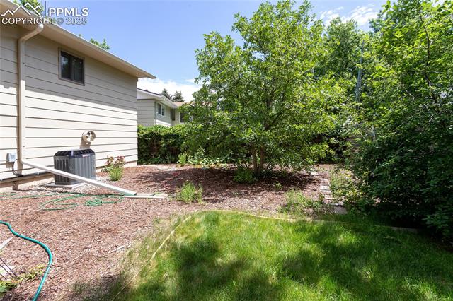 1114 Drake Circle
